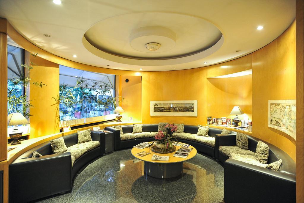 Hotel Gerber โรม ภายนอก รูปภาพ